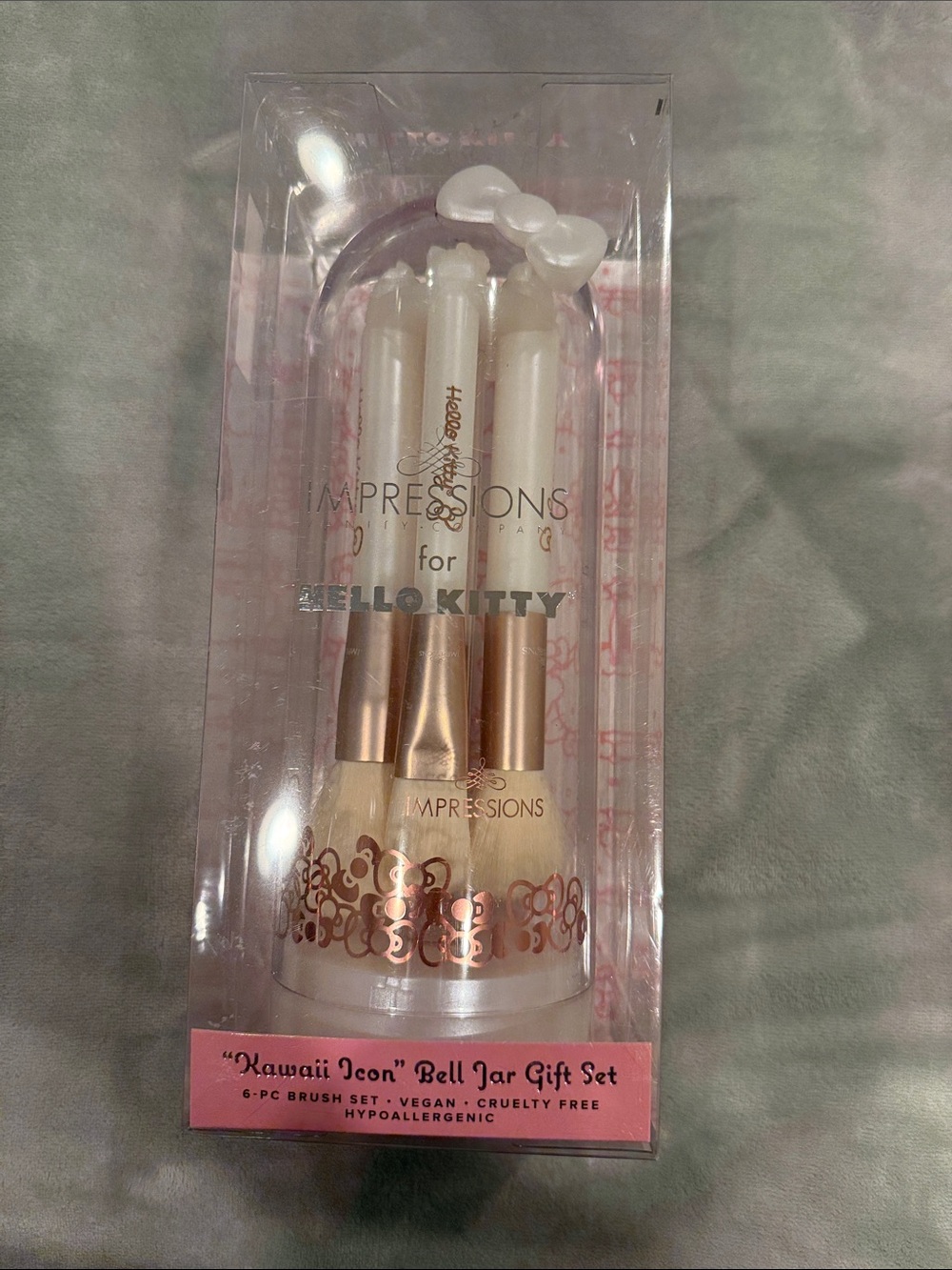 Hello Kitty White Kawaii Icon Bell Jar Brush 6 piece Set